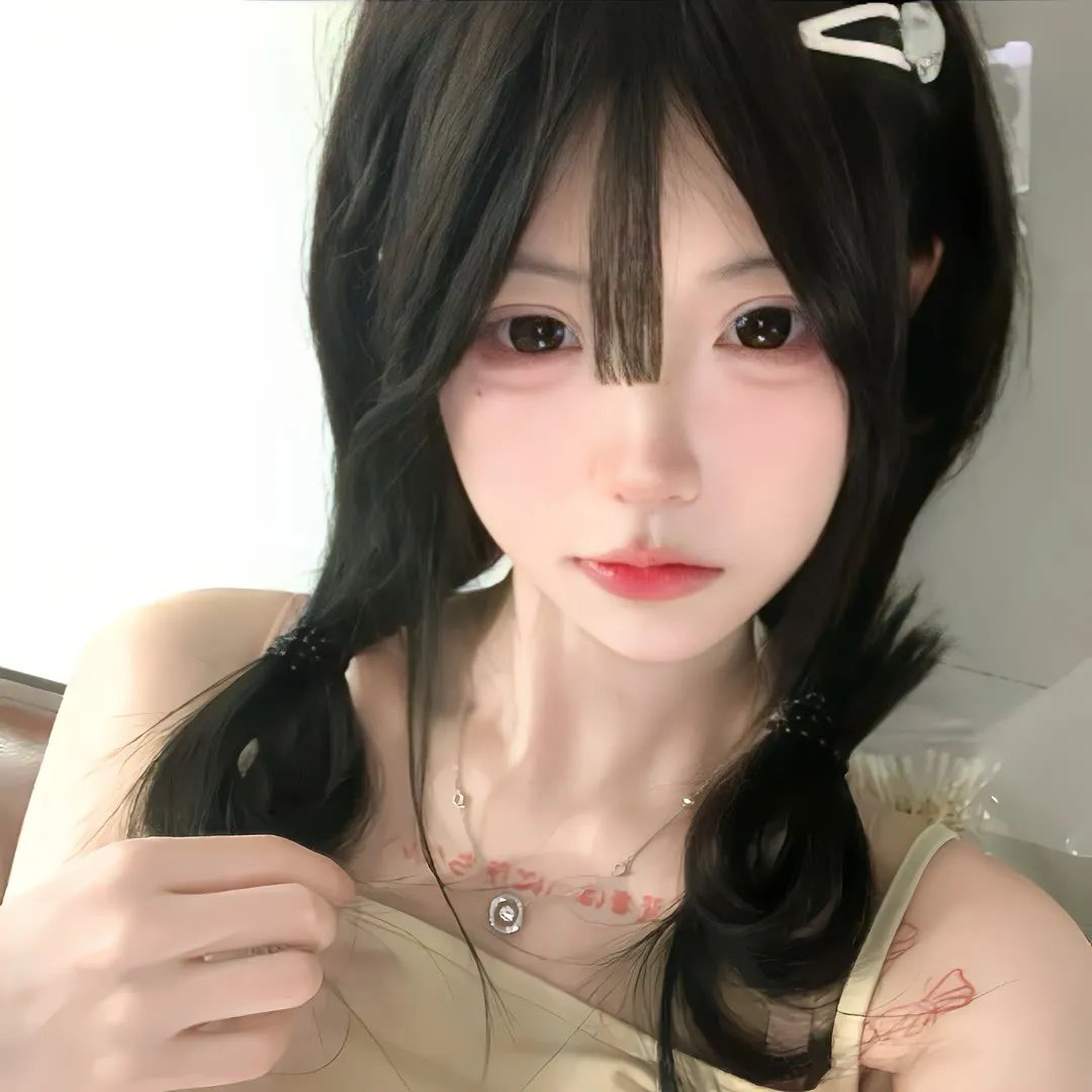 两只小猫的故事